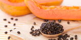 ¿Quieres mejorar tu salud? Conoce los beneficios de consumir las semillas de la papaya