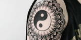 Explora el significado profundo de los tatuajes del Yin Yang