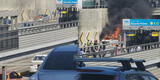 Incendio en Miraflores: vehículo queda envuelto en llamas en plena Vía Expresa