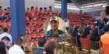 Niños trujillanos corean el nombre de Paolo Guerrero a minutos de su presentación oficial