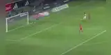 Paolo Guerrero casi pone el primer gol de Perú ante Chile [VIDEO]