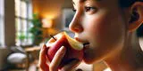 ¿Qué pasa si como una manzana en ayunas? El resultado te sorprenderá