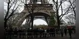 Incendio en la Torre Eiffel genera evacuación de visitantes a pocas horas de Navidad: ¿Cómo se originó el siniestro?