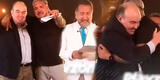'Loco' Vargas y Rafael López Aliaga SE ABRAZAN tras conocer los resultados de 'PRUEBA DE ADN': “¡Con mi padre!"