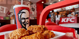 Reconocida cadena de comida rápida es multada por negarse a entregar piezas específicas de pollo a cliente que pidió la oferta ‘Mega Familiar’