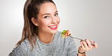 Dile adiós a los antojos: Estos alimentos te quitan el hambre de forma natural y saludable