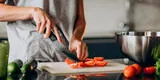 El peligro invisible en tu cocina: este utensilio acumula 200 veces más bacterias que la tapa del baño