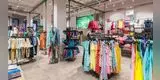 Famosa marca de ropa anuncia el cierre total de más de 30 tiendas: rematará miles de prendas y más
