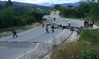 Cinco vías se encuentran bloqueadas producto del fuerte sismo.