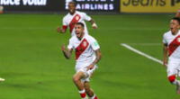 Sergio Peña anotó el segundo de Perú