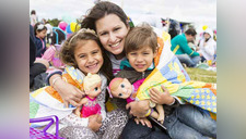 Primer picnic de muñecas del Perú para unir a la familia