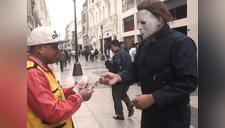 Halloween: Psicópata Michael Myers acecha en las calles de Lima [VIDEO]