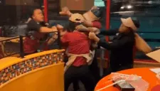 Siete empleados de Popeyes discuten y se agarran a golpes [VIDEO]