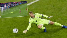 ¡Es de otro planeta! Neuer evitó el título de Sevilla con gran atajada en Supercopa de Europa [VIDEO]