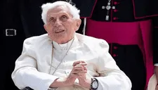 Benedicto XVI permanece “grave”, pero “estable” y Papa Francisco pide orar: “Está muy enfermo”