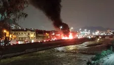 Camión se incendia en la Vía Evitamiento, cerca al Puente Trujillo [VIDEO]