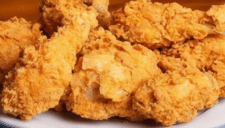 una histórica cadena de pollo frito se declara en quiebra y desaparece