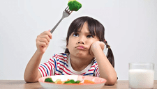 ¿Tus hijos odian las verduras? Prueba estos consejos y verás el cambio