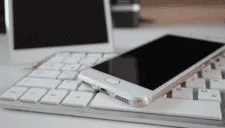 El Paso ISD toma DRÁSTICA medida: celulares vetados durante todo el horario escolar