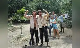 Richard y Patrick están con vida tras tragedia aérea. Richard y Patrick están con vida tras tragedia aérea.