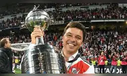Su amor por  River Plate no tiene precio.