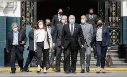 Renovación Popular: La exigencia del carné de vacunación es una medida “inconstitucional y discriminatoria” Renovación Popular: La exigencia del carné de vacunación es una medida “inconstitucional y discriminatoria”