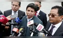 Mandatario afirmó que hay gente interesada en llenarlo de acusaciones "sin pruebas".