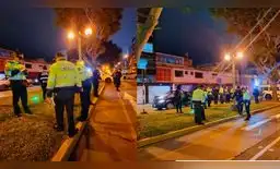 Los delincuentes escaparon en una moto lineal con 18 mil dólares. Los delincuentes escaparon en una moto lineal con 18 mil dólares.