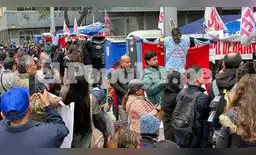 Maestro del Sutep fue “crucificado” como protesta durante huelga nacional de hambre en el Centro de Lima