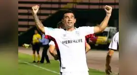 Maximiliano Velasco: “No me trajeron para ser modelo”