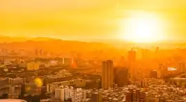 ¡A sacar las sombrillas! Senamhi ADVIERTE temperaturas de hasta 33°C en estas ciudades del Perú