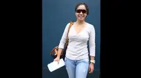 Asegura no haberse desnudado. Asegura no haberse desnudado.