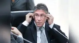 Ex ministro en problemas.