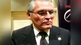 También habla de un mal congénito.