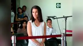 Está muy molesta y cansada de llevar diez años en juicio.