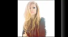 Avril Lavigne se confesó a la revista People. 