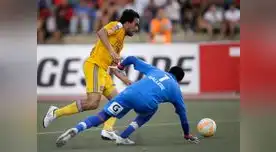 Esqueda hizo tres de los cinco goles aztecas. 