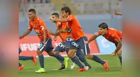 En los penales, el rival falló uno y el equipo de Navarro acertó todo y clasificó.