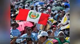 Connacionales  le siguieron los pasos a francisco en su gira.