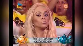 Sheyla Rojas le copio look a actriz de Juego de tronos. Sheyla Rojas le copio look a actriz de Juego de tronos.