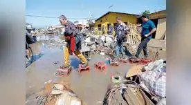 Ayer hubo temblores de 6.3 grados y población tuvo que evacuar sus casas. Ayer hubo temblores de 6.3 grados y población tuvo que evacuar sus casas.