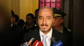 Instó a las familias de los policías mudarse a zonas menos peligrosas.