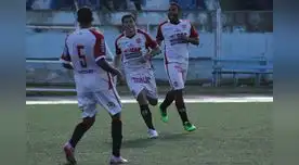 Festejo de Fano por el gol marcado. Luego tuvo un contratiempo con meta del Unión Comercio