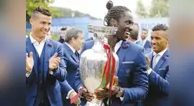 El delantero Éder recibe aplausos hasta del propio Cristiano Ronaldo