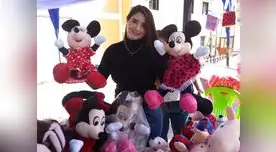 La Jefa con los productos que ofrece en el penal