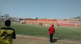 Atlético Torino: Lanzan bombardas y se suspende su partido con Willy Serrato Atlético Torino: Lanzan bombardas y se suspende su partido con Willy Serrato