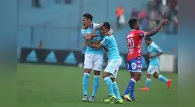 Festejo de Ray Sandoval por el gol marcado