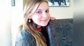 Joven se toma un selfie en su auto y descubre algo terrible