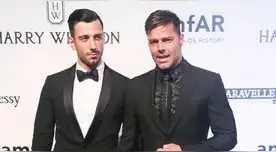 Parejita sigue levantando polvo y paja