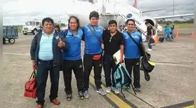 Lizandro barbarán técnico del Rosario (segundo de izquierda) junto a su cuerpo técnico y auxiliar. Lizandro barbarán técnico del Rosario (segundo de izquierda) junto a su cuerpo técnico y auxiliar.